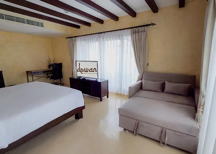 Dewan Hotel Bangkok